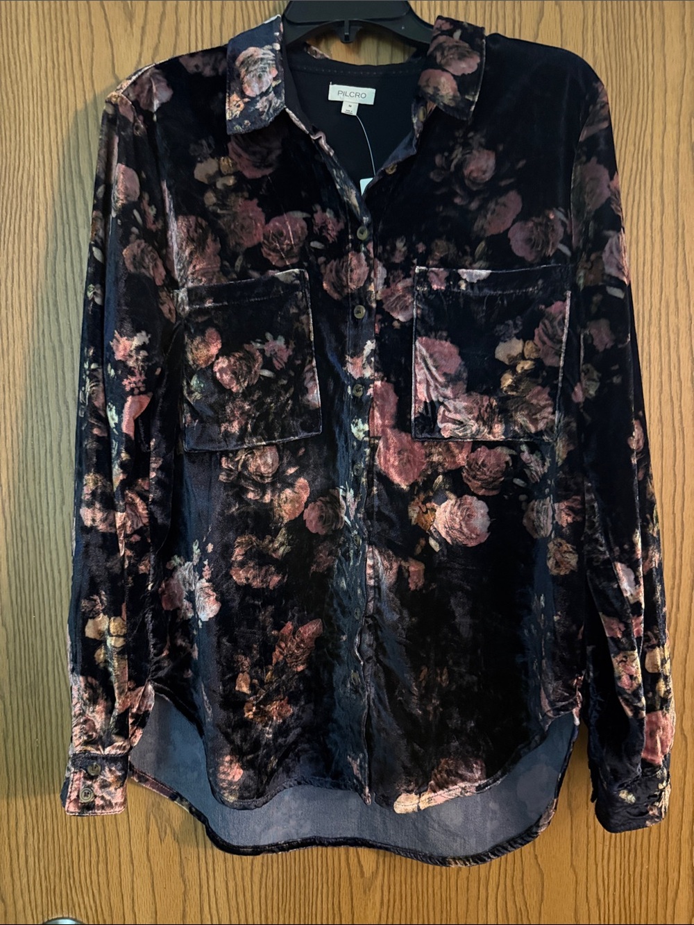 NWT! Anthropologie Pilcro Women's floral velvet button-up shirt
